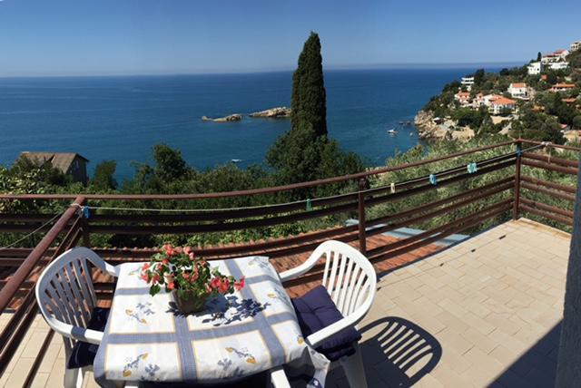 Paradiso Apartments - Liman1 Ulcinj Buitenkant foto